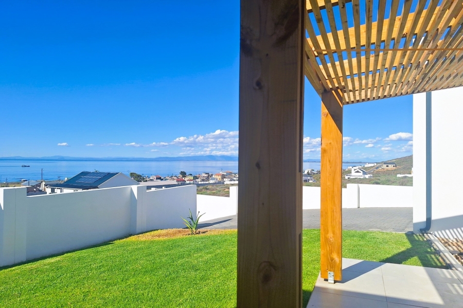 3 Bedroom Property for Sale in Steenbergs Cove Western Cape